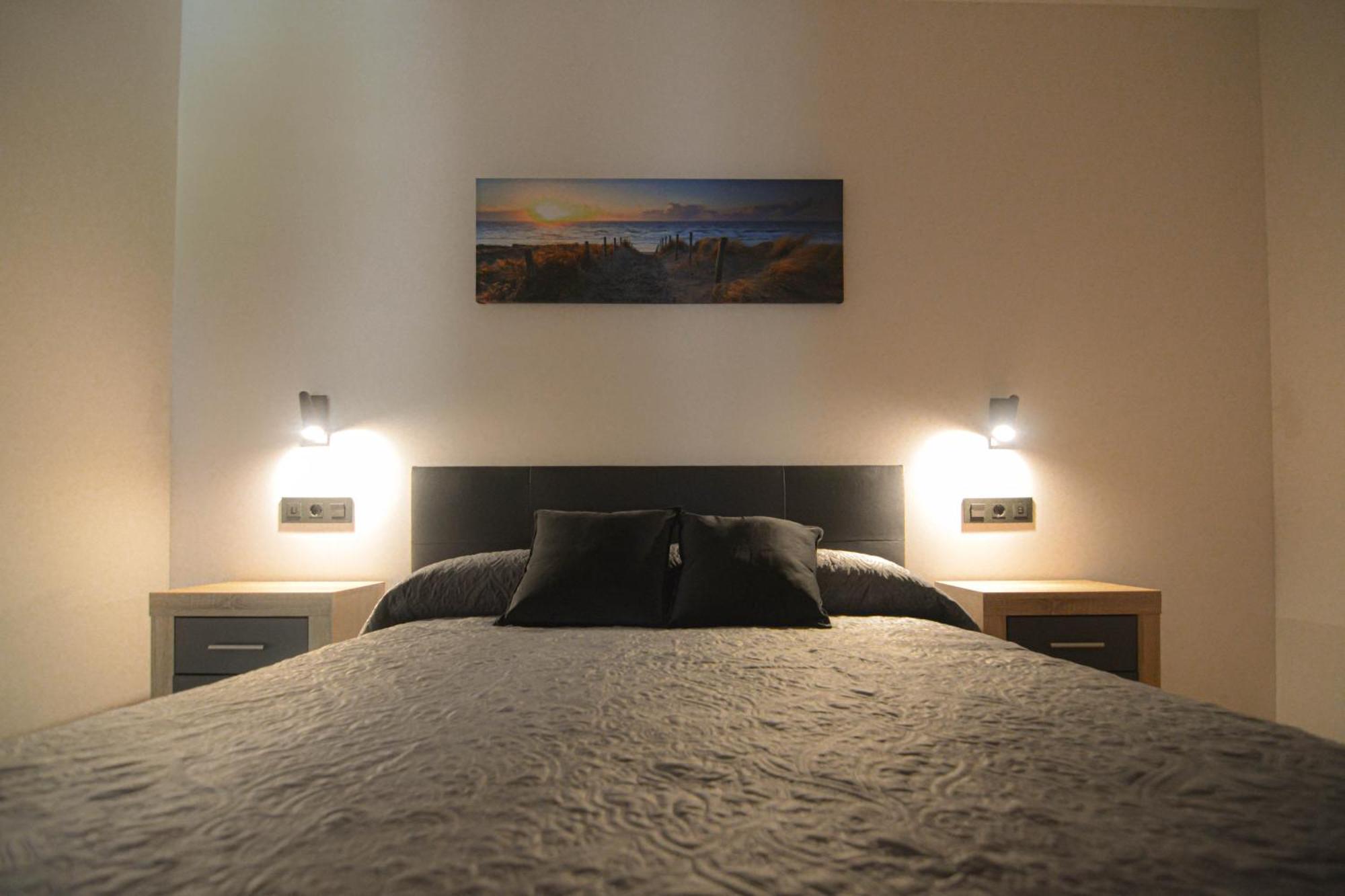 Apartamentos Fuente La Pipa Avín Esterno foto